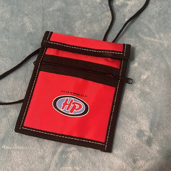 Undercover Neck Wallet - Picture 11 of 16